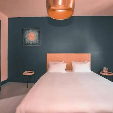 Grand 8 Personnes * Mulhouse